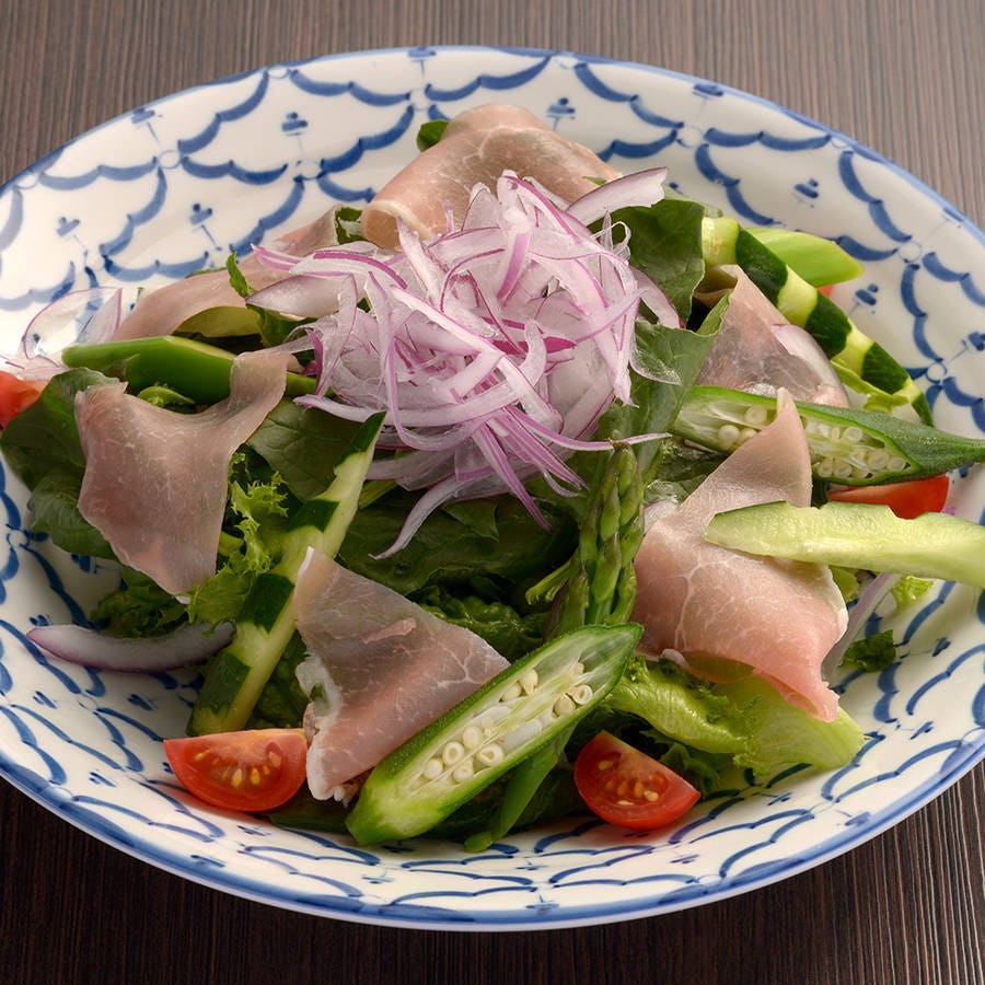 さかまる別邸 夕凪 自慢の食材 いつでも新鮮 夕凪のこだわりサラダ ぐるなび さかまる別邸 夕凪 自慢の食材 いつでも新鮮 夕凪のこだわりサラダ ぐるなび
