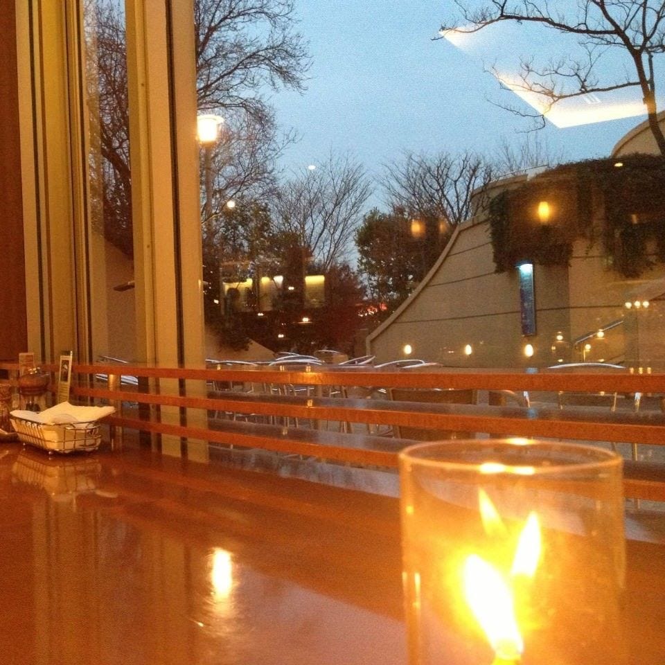 To The Herbs なんばパークス店 席 ぐるなび