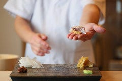 鮨 からす 十三店