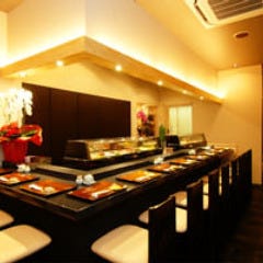月コース　8000円(税込) ◆中トロ、ウニ等、握りでお愉しみ頂けます　宴会・接待・記念日・送別会　2名様〜
