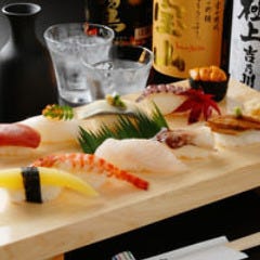 舌で、心で味わう おもてなしの逸品をどうぞ。