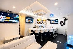 完全貸切セルフBar専門店／Bar Near 心斎橋