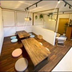 カフェとディナーのお店 N．Y TABLE OYAMA 