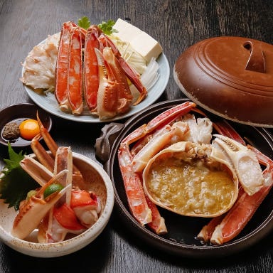 かに・ふぐ専門 蟹吉PREMIUM なんば道頓堀_『ずわい蟹コース』お手頃価格!蟹刺し、とうばん焼き、すき鍋をリーズナブルに楽しむ 11,000円