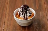 チョコパフェ ～チュロ添え～
【リニューアル】ヒラヤミルクで作った絶品アイス！