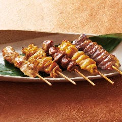 おまかせ串盛り合わせ (5串)