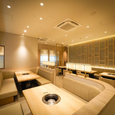 焼肉名菜 福寿 グランエミオ所沢店_プライベート感のあるボックス席