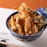 ランチでは天ぷら阿部の逸品をお得にお楽しみいただけます