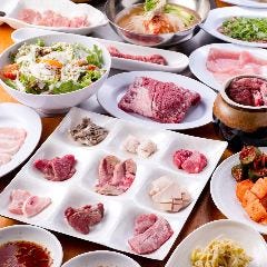 テーブルオーダーバイキング 焼肉 王道 堺泉北店
