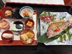 お食い初め膳・焼鯛付き