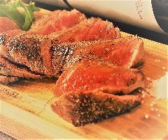 上州牛熟成肉の鉄板焼き！この旨さでこの価格！？