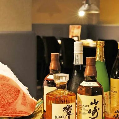 焼肉 食べ放題 牛魔【うま】西心斎橋店_お酒とお肉のハーモニーを楽しむ