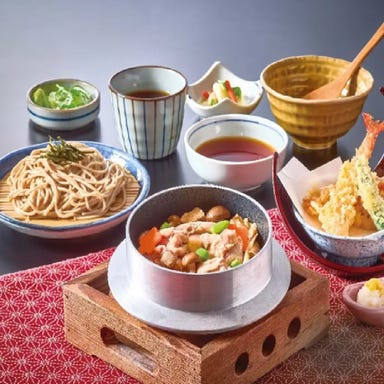 和食麺処サガミ フレンドマート甲南店_当店自慢 お昼の釜めしランチ