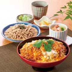 丼メニューにそば又はうどんをお付けした丼ランチがおすすめです