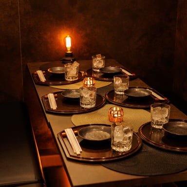 炭火焼鳥と炙り肉寿司食べ放題 個室居酒屋 黒帯 高田馬場店  店内の画像