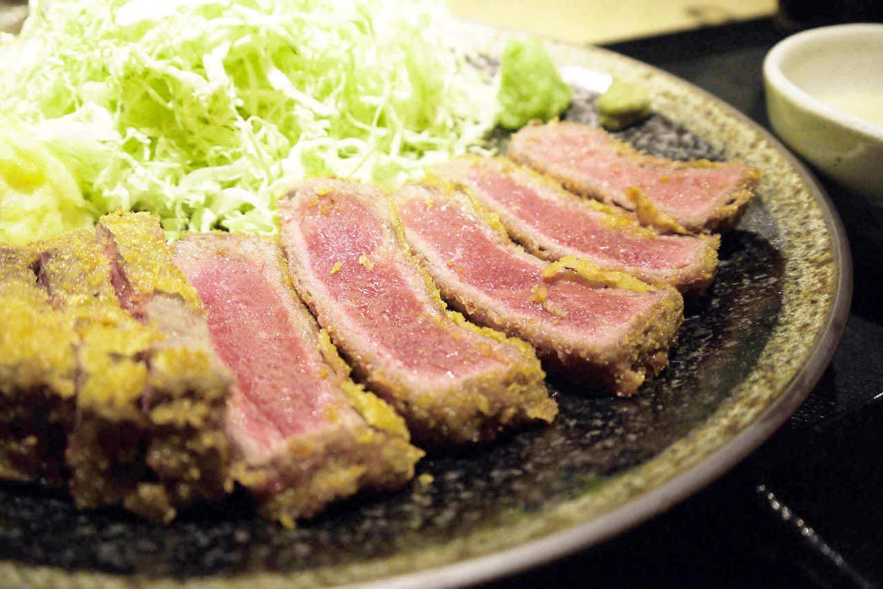 北海道プレミアム黒毛和牛 ステーキ丼&牛かつ ふしみ