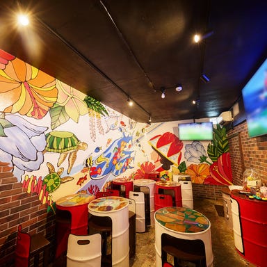 琉球スポーツバル ちむぐくる_大型モニターでド迫力のスポーツ観戦