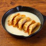 揚げ餃子　with　Cheese