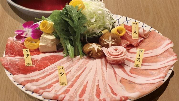 しゃぶしゃぶ・肉割烹 にく久 名護店