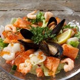 ラグジュアリー・シーフードサラダ
Luxury Seafood Salad
