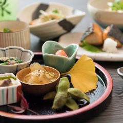 里山料理 じろう亭