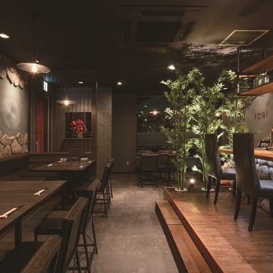 DiningBar IORI  店内の画像