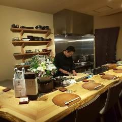 旬菜料理 よしかわ
