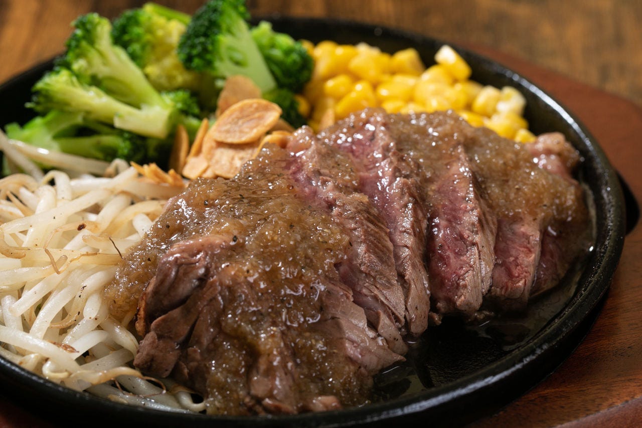 1分飲み放題付 当店名物 鉄板ハラミステーキ付き 鉄板ステーキコースの詳細 鉄板焼 三笠屋 なんば 難波 居酒屋 ぐるなび