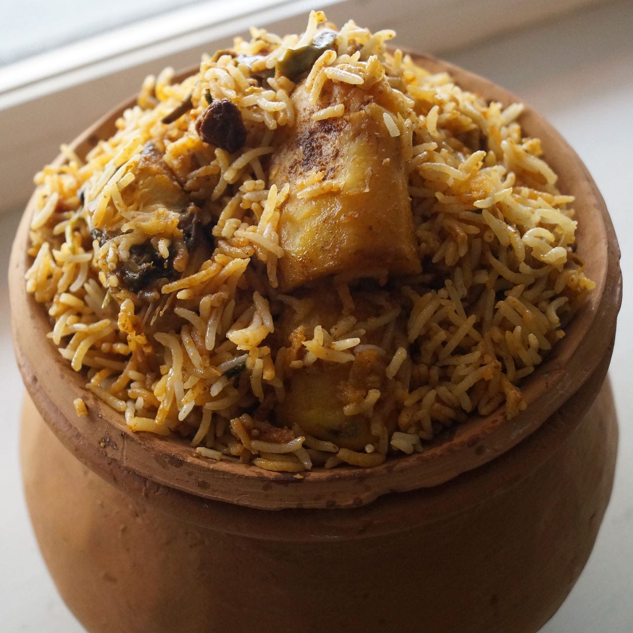 東インド／コルカタスタイルのビリヤニ（インド炊き込みご飯）