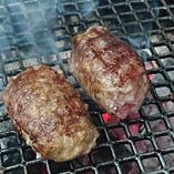 肉巻きハンバーグなど個性的なメニューもあり☆