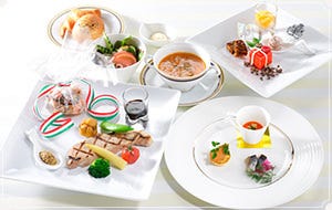 Restaurant Rows コース Rowsランチ お肉 お魚ワンプレートコース 2 160円 税込 ぐるなび