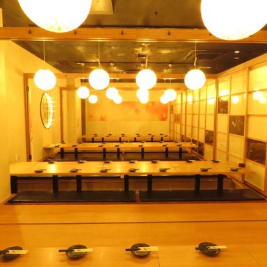 旨い串焼きと30種類のレモンサワー 銀邸酒場 千葉店 店内の画像