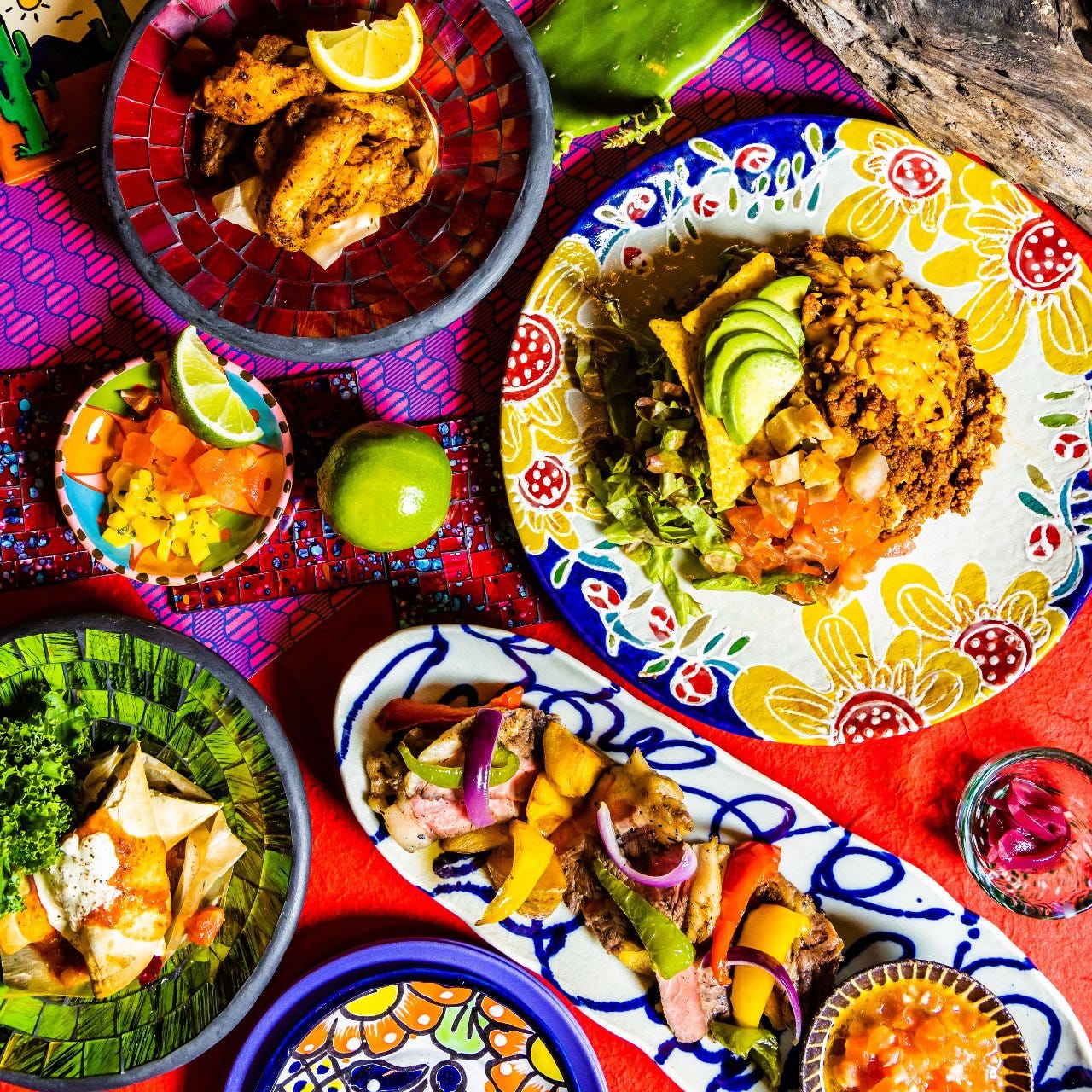 県産の食材、オリジナルメキシカン