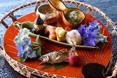 【個室確約】春の旬を盛り込んだ八寸など全10品～禄膳～