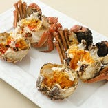 《期間限定》上海蟹の季節はオス蟹・メス蟹の食べ比べも楽しめます。