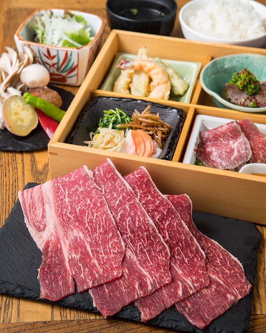 神戸牛焼肉 八坐和 本店 南京町 旧居留地 焼肉 ぐるなび