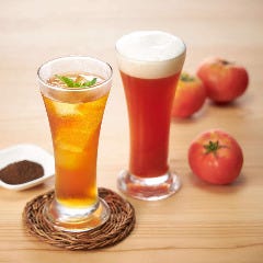 旨唐揚げと居酒メシ ミライザカ 府中並木通店_【オリジナルドリンク】
自然の甘味が活きるオリジナルのノンアルコールドリンクをご用意しております。日本全国の生産者様から仕入れた厳選野菜の美味しさをこの1杯に！オーガニックの人参・トマトを使用しているので、野菜の甘味と旨味の深さが段違い！ただの野菜ドリンク？なんて言わせません！野菜好きの方は是非☆