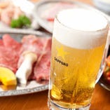 ホルモンといえばビール！！
ハイボールやマッコリなど焼き肉の美味しさをさらに引き立てるアルコールをご用意しております★
広島県産レモンを使った生しぼりレモンサワーがオススメ！