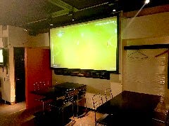 ダイニングバー スナッグ