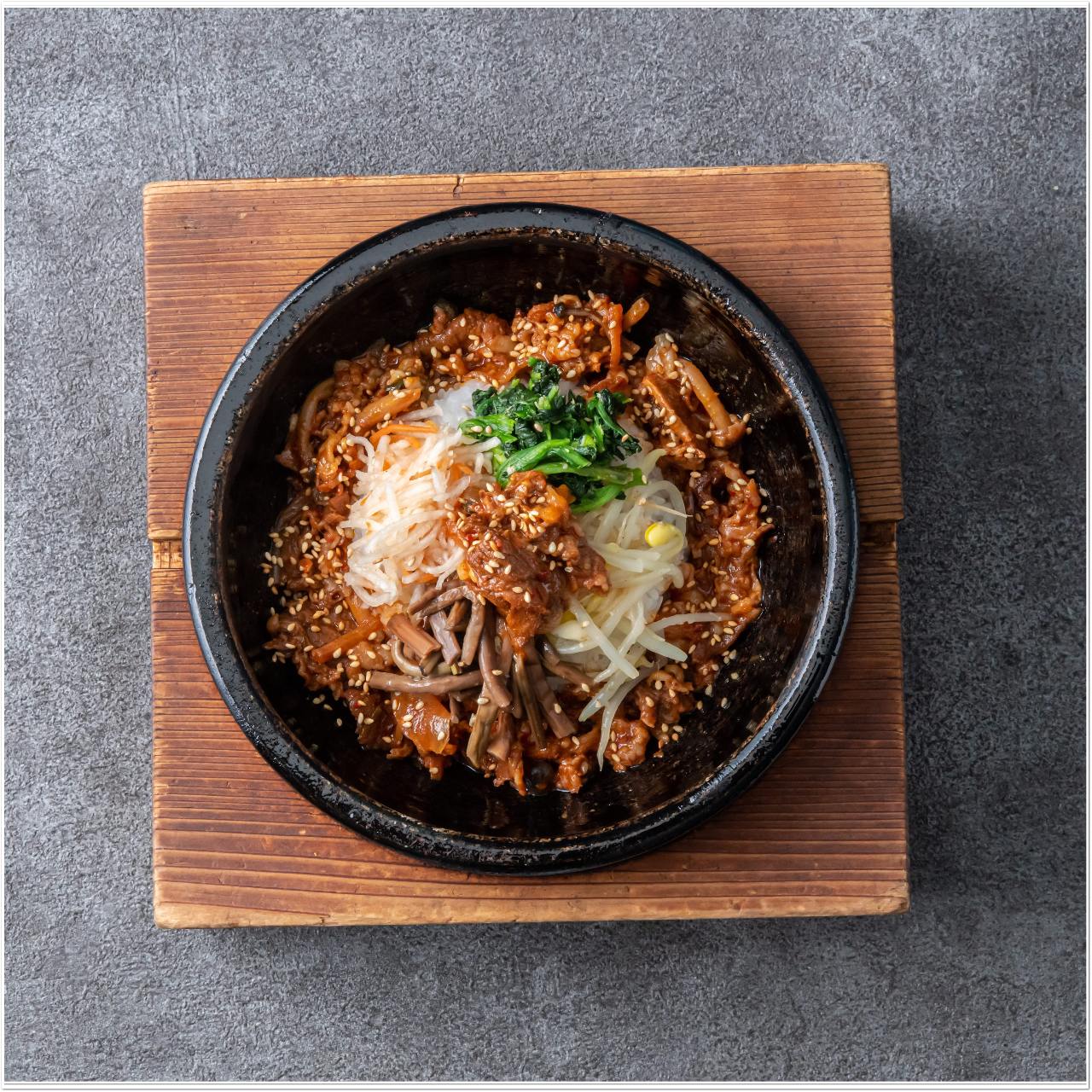 韓国料理 紅紅（benibeni） 南森町店（南森町/韓国料理） - 楽天ぐるなび