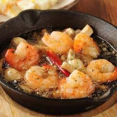 エビときのこのアヒージョ