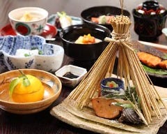 御料理 山茶花