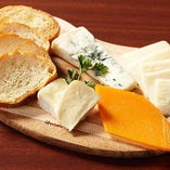 イタリア産チーズの盛り合わせ