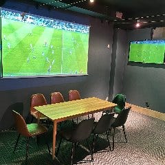 SPORTS BAR ULTRAS（スポーツバーウルトラス） 