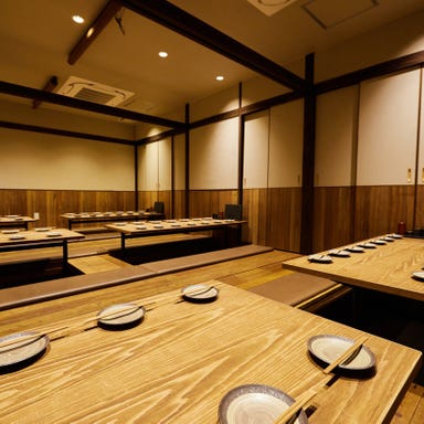 焼き鳥 マル八 周南_最大30名様の同時着席が可能な掘り炬燵タイプのお席!