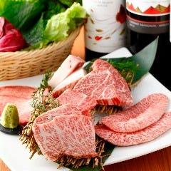 炭火焼肉・韓国料理 KollaBo （コラボ）恵比寿店