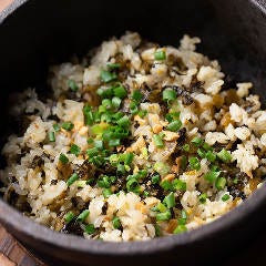 【鉄鍋焼きめし】いつまでもアツアツ！おこげの香りもクセになる