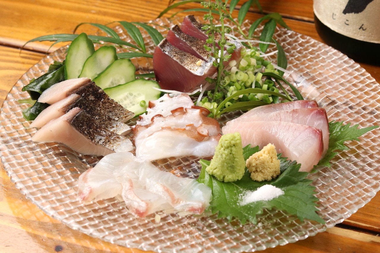 居酒屋 波 波