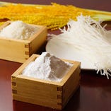 米粉麺を用いた雲南省の麺料理『伝統過橋米線』