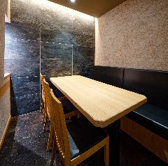 全席個室 和食 いぶり別邸 神田店